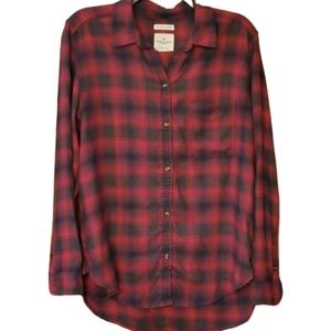American Eagle Outfitters Red Ahh-Mazingly Soft Boyfriend Flannel